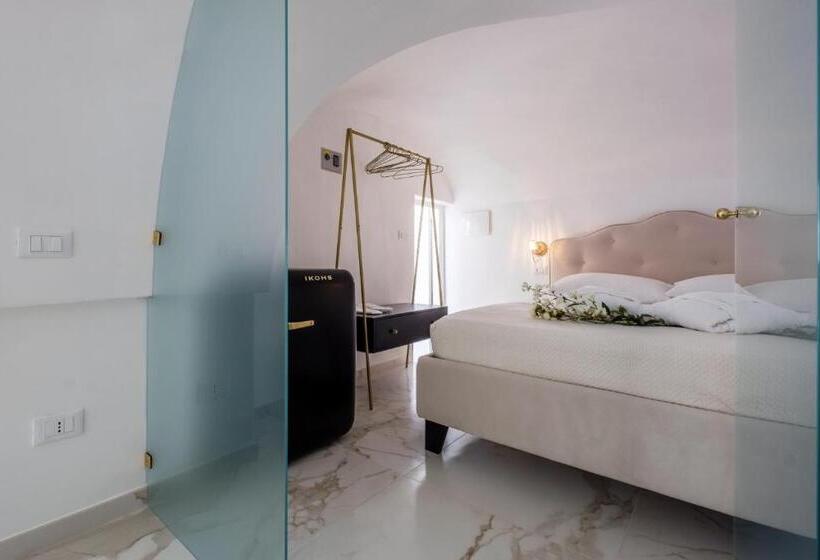 Номер Стандарт с Гидромассажем, La Bella Ostuni Suites