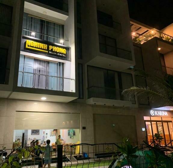 اتاق لوکس با بالکن, Khách Sạn Nghinh Phong Beach Tuy Hòa