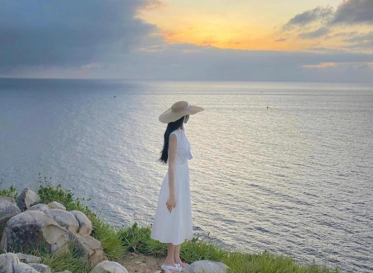 اتاق لوکس, Khách Sạn Nghinh Phong Beach Tuy Hòa