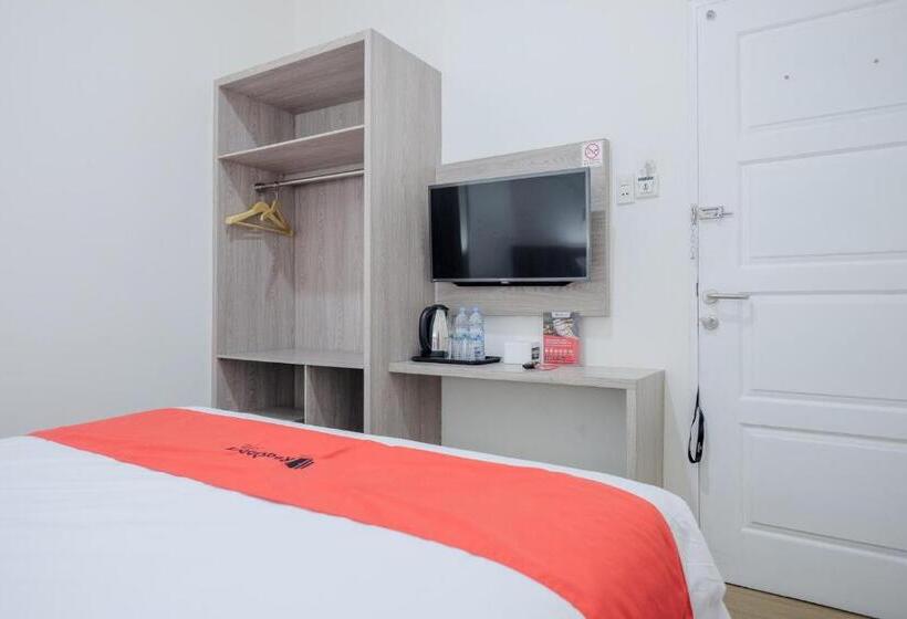 Люкс, Reddoorz Plus @ Jalan Juanda Medan