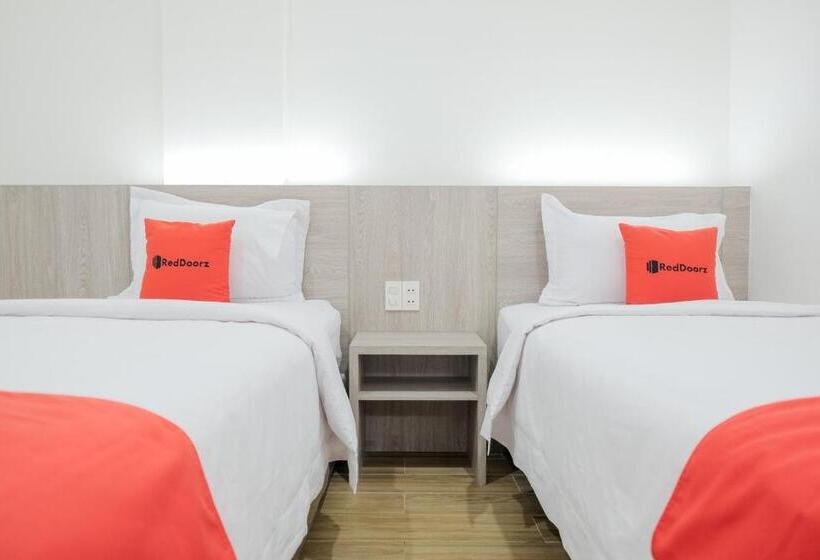 Номер Стандарт, Reddoorz Plus @ Jalan Juanda Medan