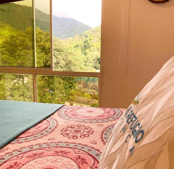 스탠다드 룸 산 전망, El Refugio Minca