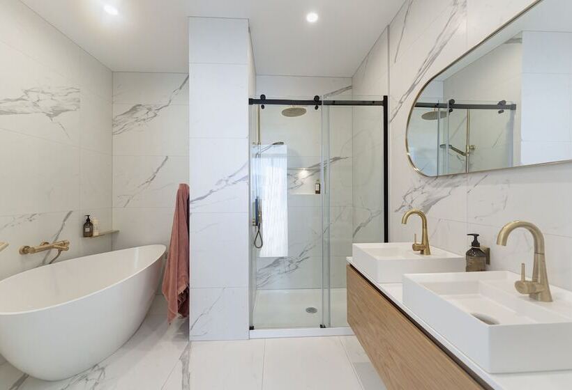 Люкс Семейный 2 Спальни, La Quinta By Wyndham Remarkables Park Queenstown
