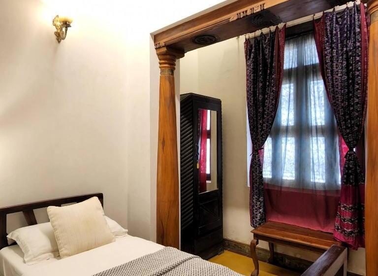 اتاق استاندارد, Kariappa House