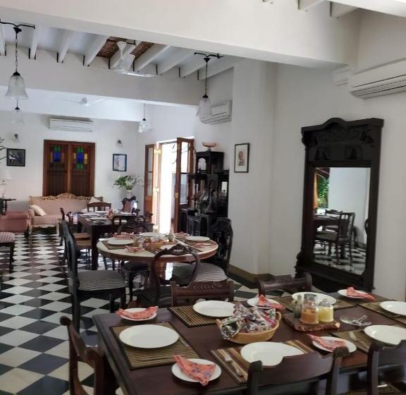 اتاق استاندارد, Kariappa House