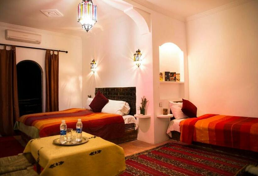 Номер Deluxe с Балконом, Auberge Tissadrine