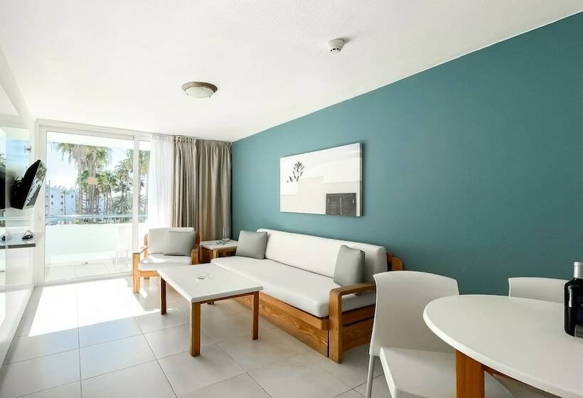 プールビューの１ベッドルームプレミアムアパートメント, Aparthotel Playa del Sol - Adults Only