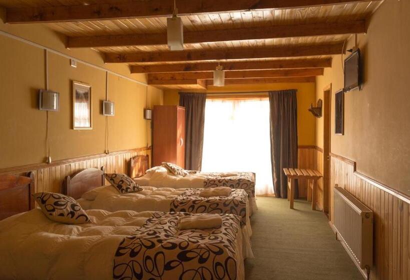 スタンダード4人部屋, Hostal Alcázar