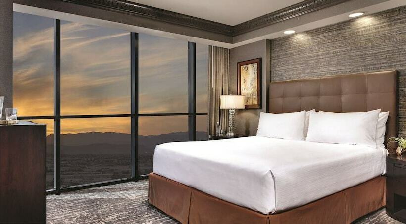Suite, Luxor Hotel And Casino