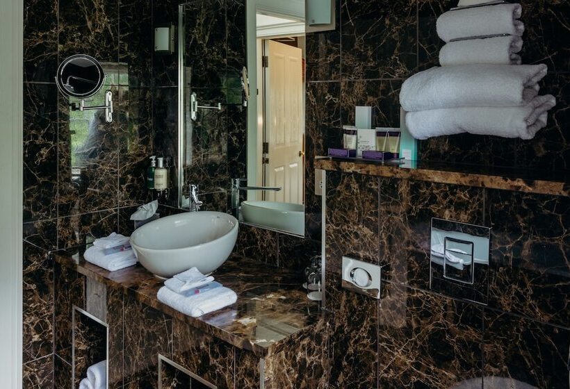 Полулюкс, Maryborough Hotel & Spa