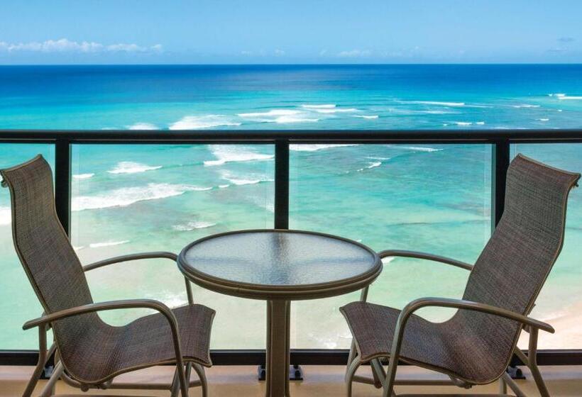 带2个双人床的标准工作室, Outrigger Waikiki Beach Resort
