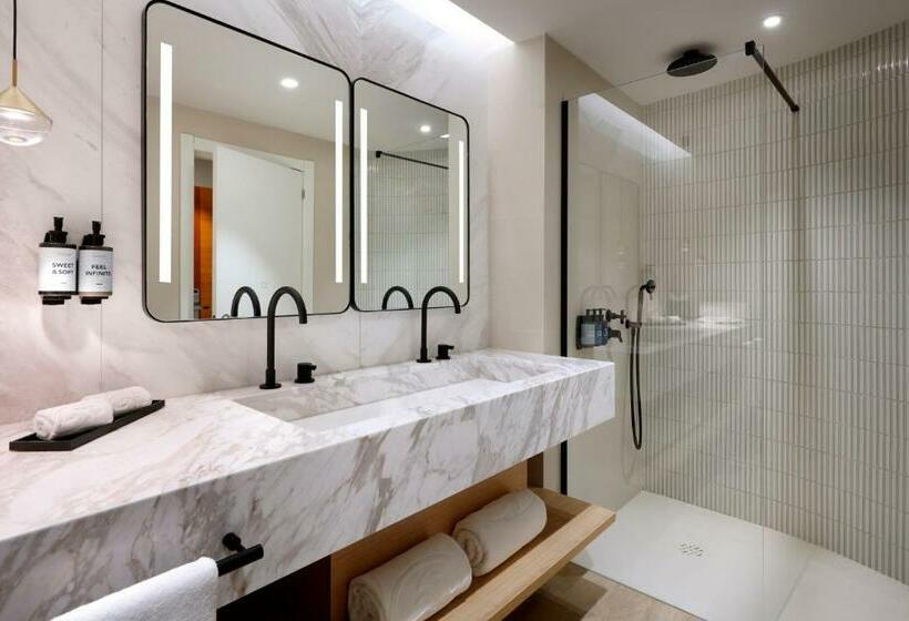 غرفة سوبيريور, Grand Palladium Select Palace Ibiza