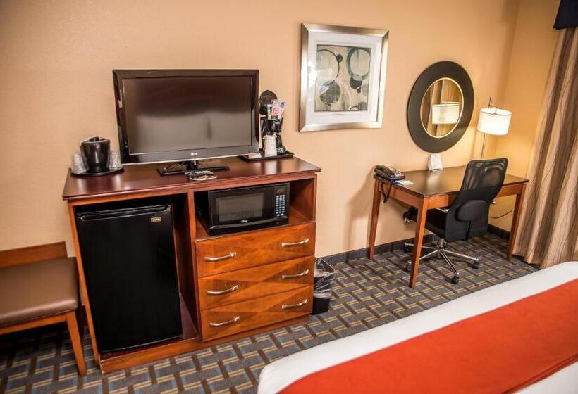 Стандартный Номер Кровать Кинг, Holiday Inn Express Hotel & Suites Cocoa Beach, An Ihg