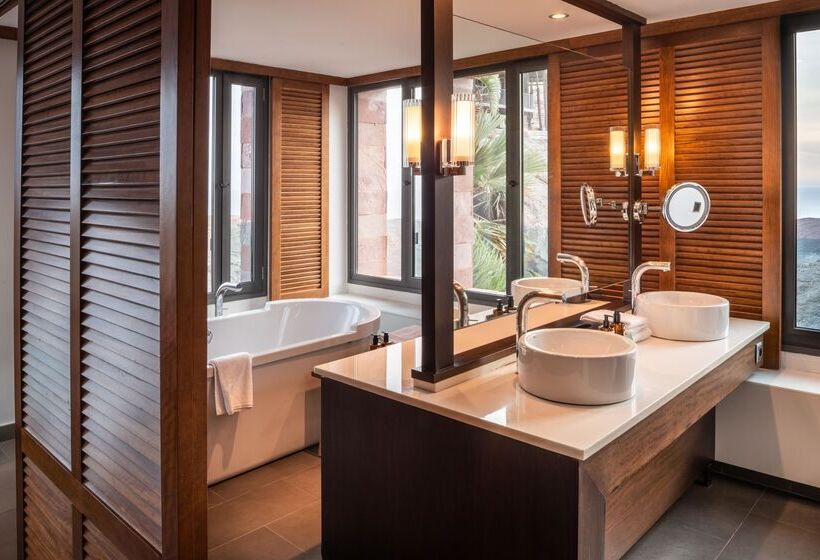 디럭스 스위트, Salobre Hotel Resort & Serenity