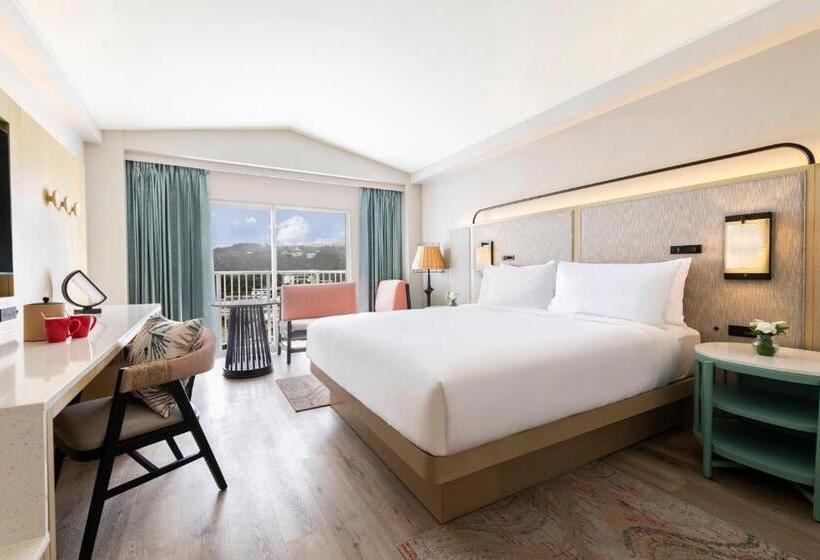اتاق استاندارد با تخت بزرگ, Crowne Plaza Resort Saipan
