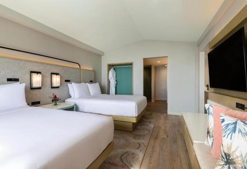 سوییت, Crowne Plaza Resort Saipan