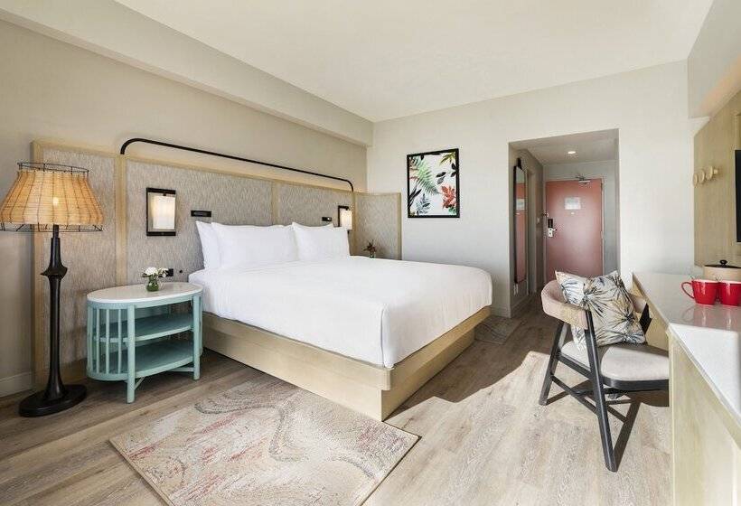 اتاق استاندارد, Crowne Plaza Resort Saipan