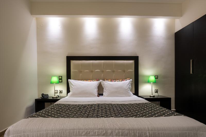 Семейный Номер Deluxe, Angela Suites Boutique