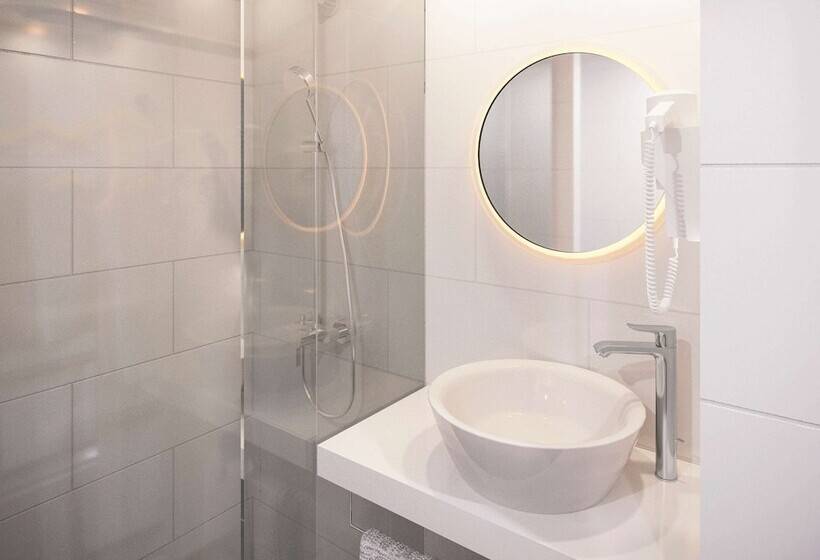 اتاق استاندارد, Ibis Praha Old Town