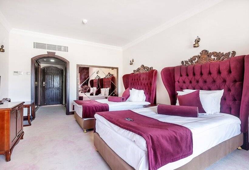 Номер Стандарт, Le Chateau Lambousa