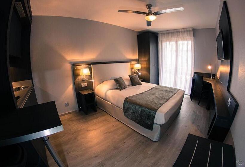 استودیوی استاندارد, Sejours & Affaires Aixenprovence Mirabeau