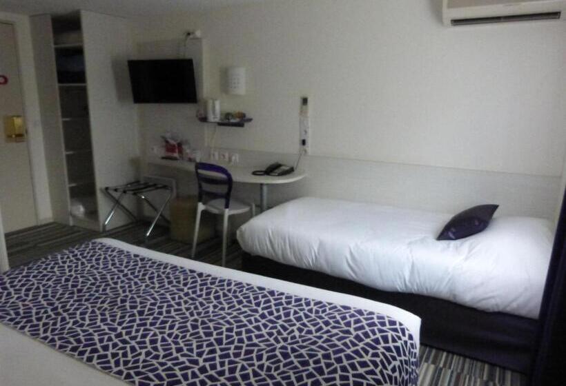 Трехместный Номер Superior, The Originals City, Hôtel Alizéa, Le Mans Nord