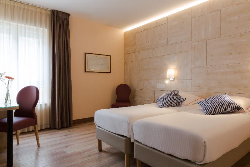 Номер Стандарт, The Originals City, Hôtel Alizéa, Le Mans Nord
