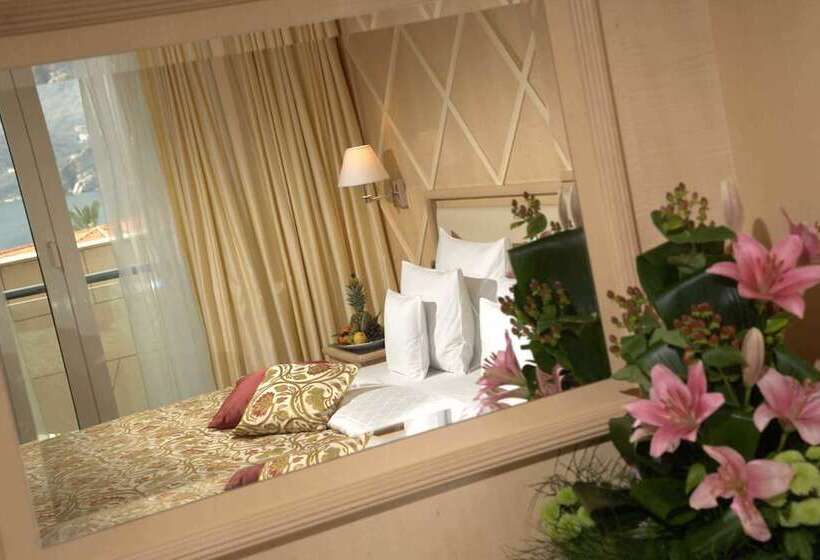 اتاق پرمیوم با چشم‌انداز دریا, Splendid Conference & Spa Resort