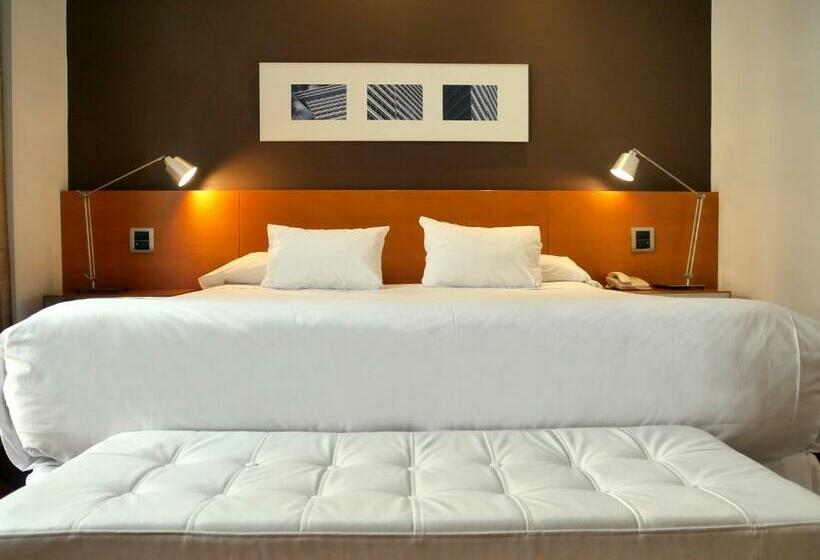 غرفة قياسية فردية, 725 Continental