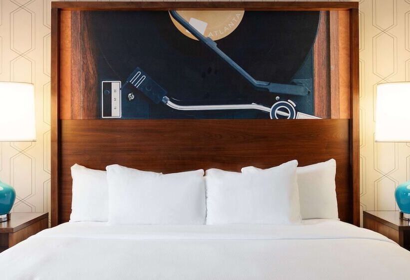 חדר סטנדרט מיטה זוגית, American Hotel Atlanta Downtown, Tapestry Collection Hilton
