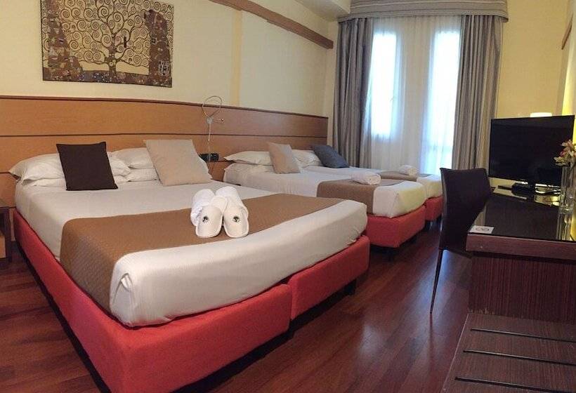اتاق خانوادگی, Best Western Hotel Dei Cavalieri