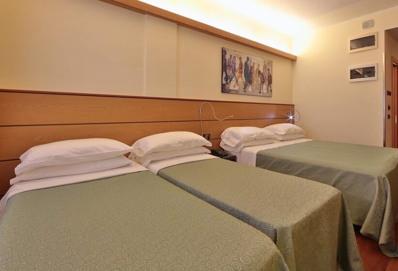 اتاق خانوادگی, Best Western Hotel Dei Cavalieri