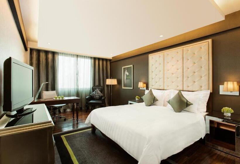 Номер Премиум, Mövenpick Hotel Hanoi Centre
