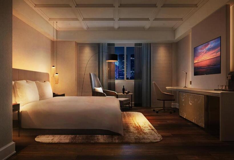 Номер Executive, Mövenpick Hotel Hanoi Centre