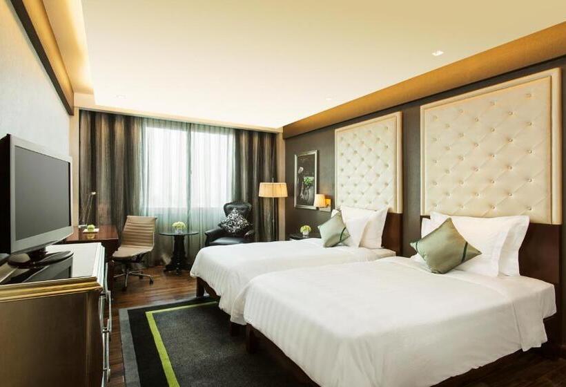 Классический Номер, Mövenpick Hotel Hanoi Centre