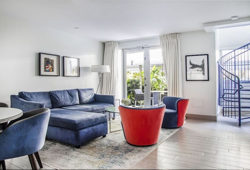 标准平房, The Sagamore Hotel South Beach