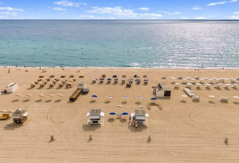 オーシャンビュースイート, The Sagamore Hotel South Beach
