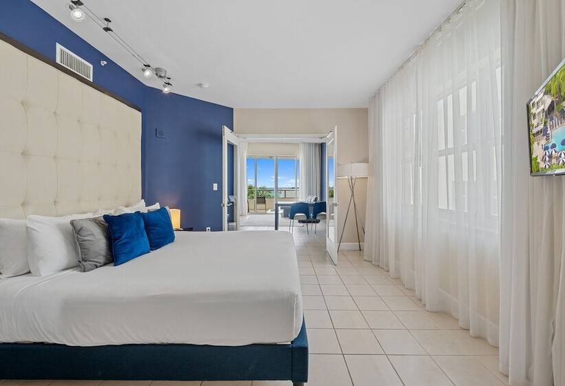 オーシャンビュースイート, The Sagamore Hotel South Beach