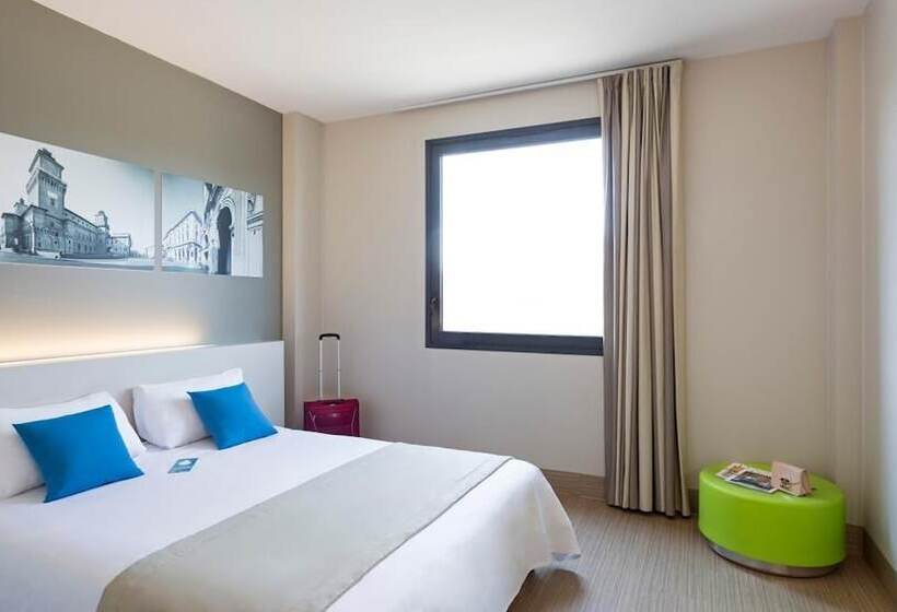 اتاق استاندارد, B&b Hotel Ferrara