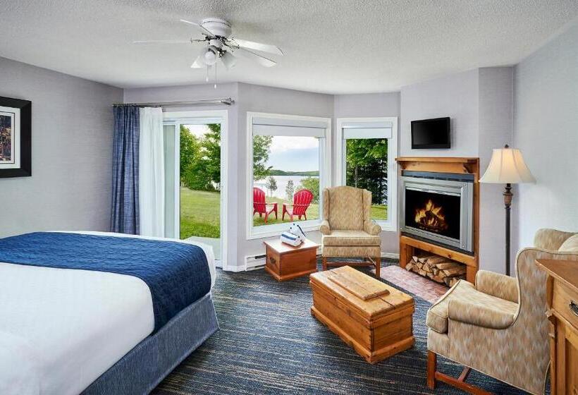 Standard studio with lake view, Sir Sam S Inn & Waterspa   Adults Only