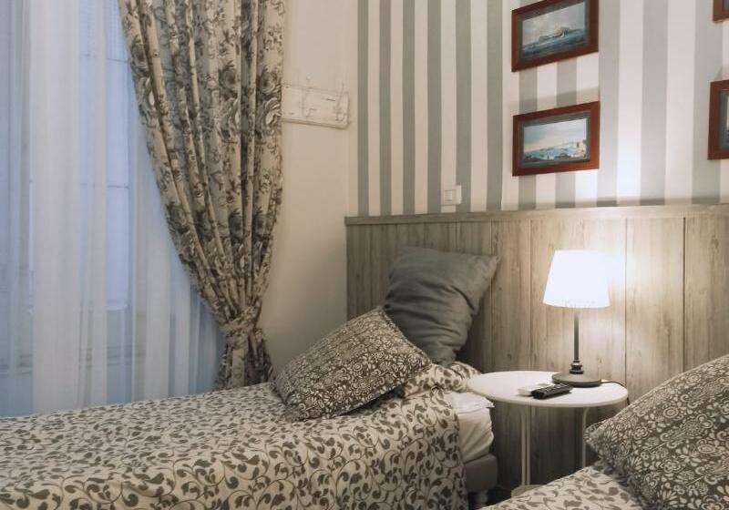 スタンダードルーム, B&b Dei Decumani