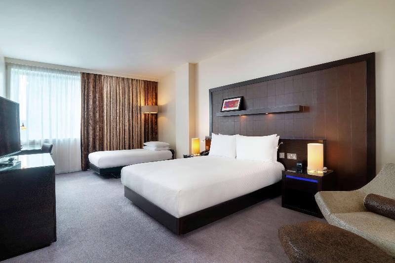 Семейный Номер, Hilton London Canary Wharf