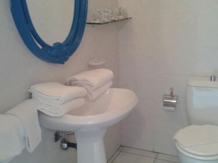 اتاق استاندارد چهار تخته, Hôtel Sampiero