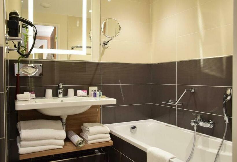 이그제큐티브 룸 공원 전망, Crowne Plaza Lyon   Cité Internationale