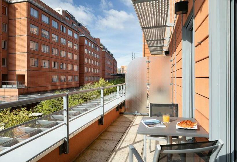 수피리어 룸 공원 전망, Crowne Plaza Lyon   Cité Internationale