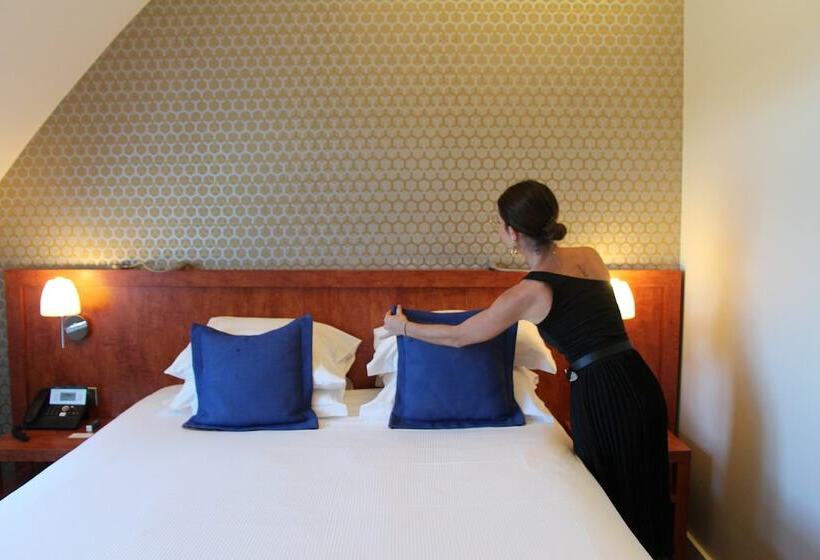 스탠다드 룸, Crowne Plaza Lyon   Cité Internationale