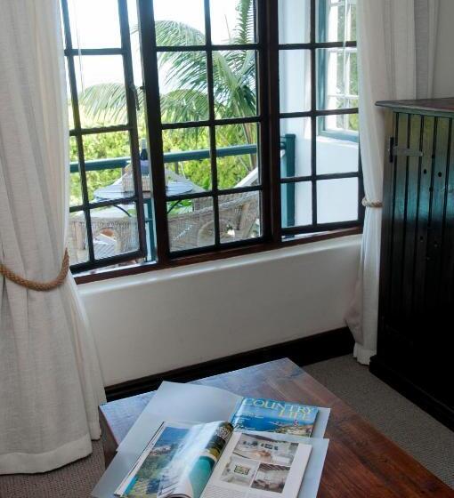 Номер Стандарт, Hide Away Guest House