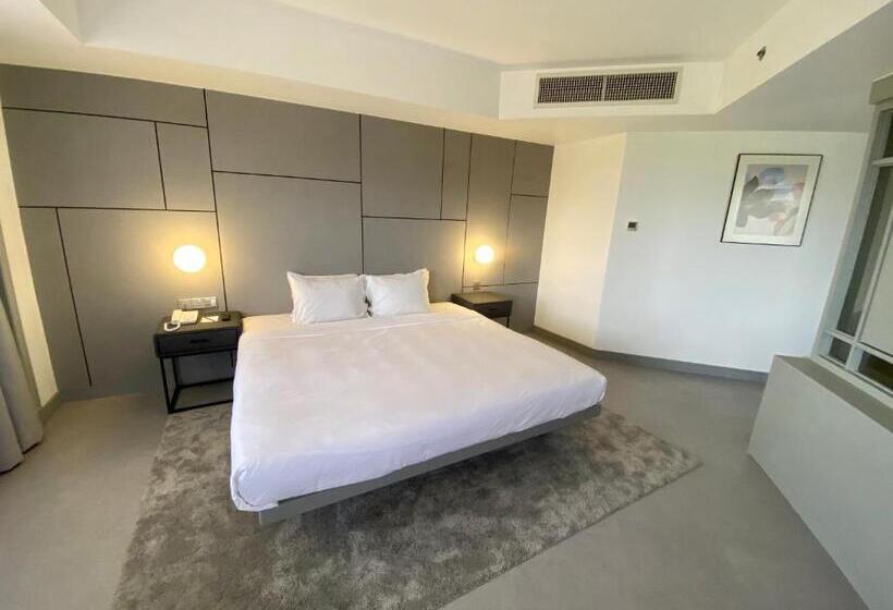 سوییت اجرایی, Sabah Hotel Sandakan