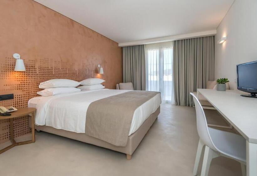 Трехместный Президентский, Bitzaro Grande Hotel & Suites