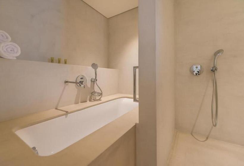 Люкс, Bitzaro Grande Hotel & Suites